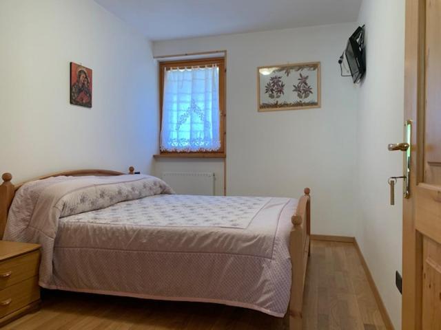 Chalet Arianna Lejlighed Molveno Eksteriør billede
